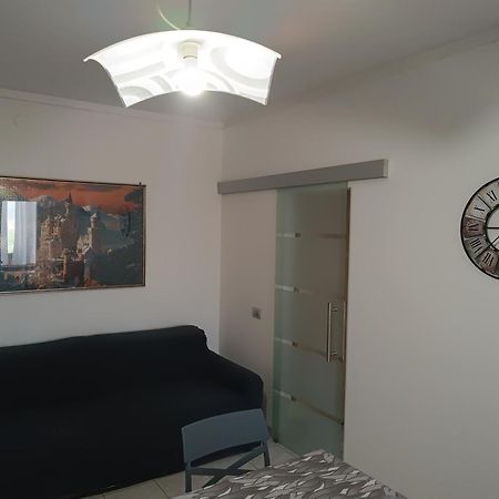 Ale'S House Apartment Monserrato Luaran gambar