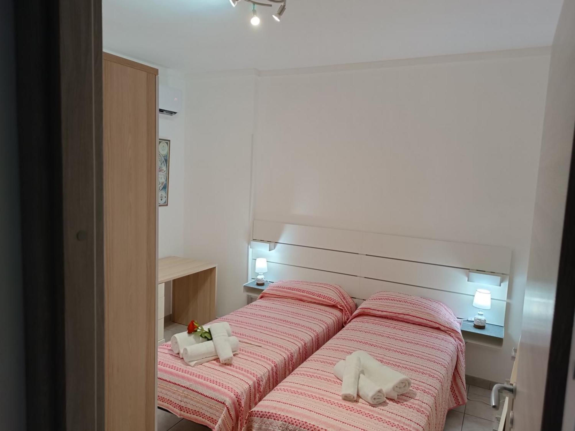Ale'S House Apartment Monserrato Luaran gambar